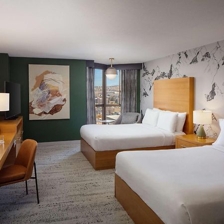 Whitney Peak Hotel Reno, Tapestry Collection By Hilton מראה חיצוני תמונה