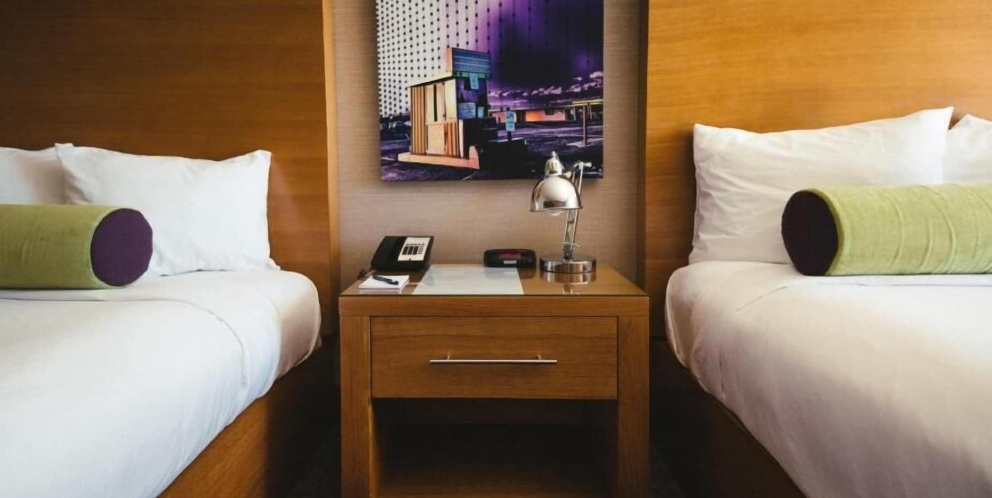 Whitney Peak Hotel Reno, Tapestry Collection By Hilton מראה חיצוני תמונה
